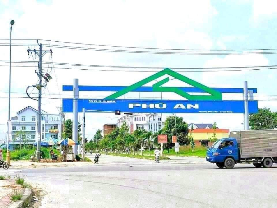 Bá.n cặp nền 180m,² đoạn ngoài đường đường B9, KDC Phú An, Cái Răng, Cần Thơ